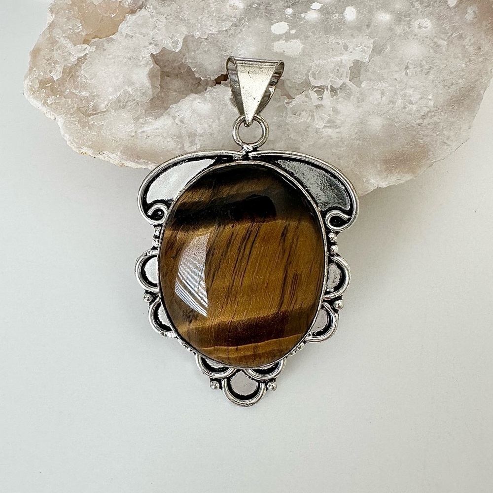 Tigers eye pendant